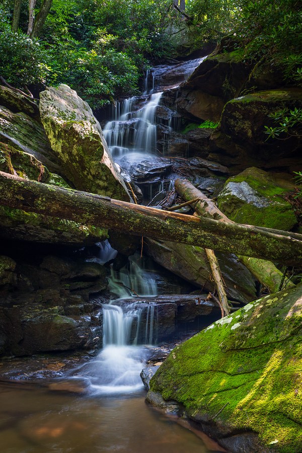 Brooks Creek Falls