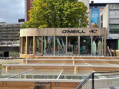 O'neill Surfing School